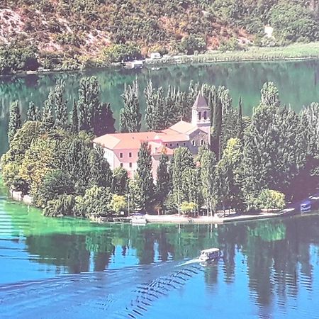 Apartmán Kuce Za Odmor Brkic Lozovac Exteriér fotografie