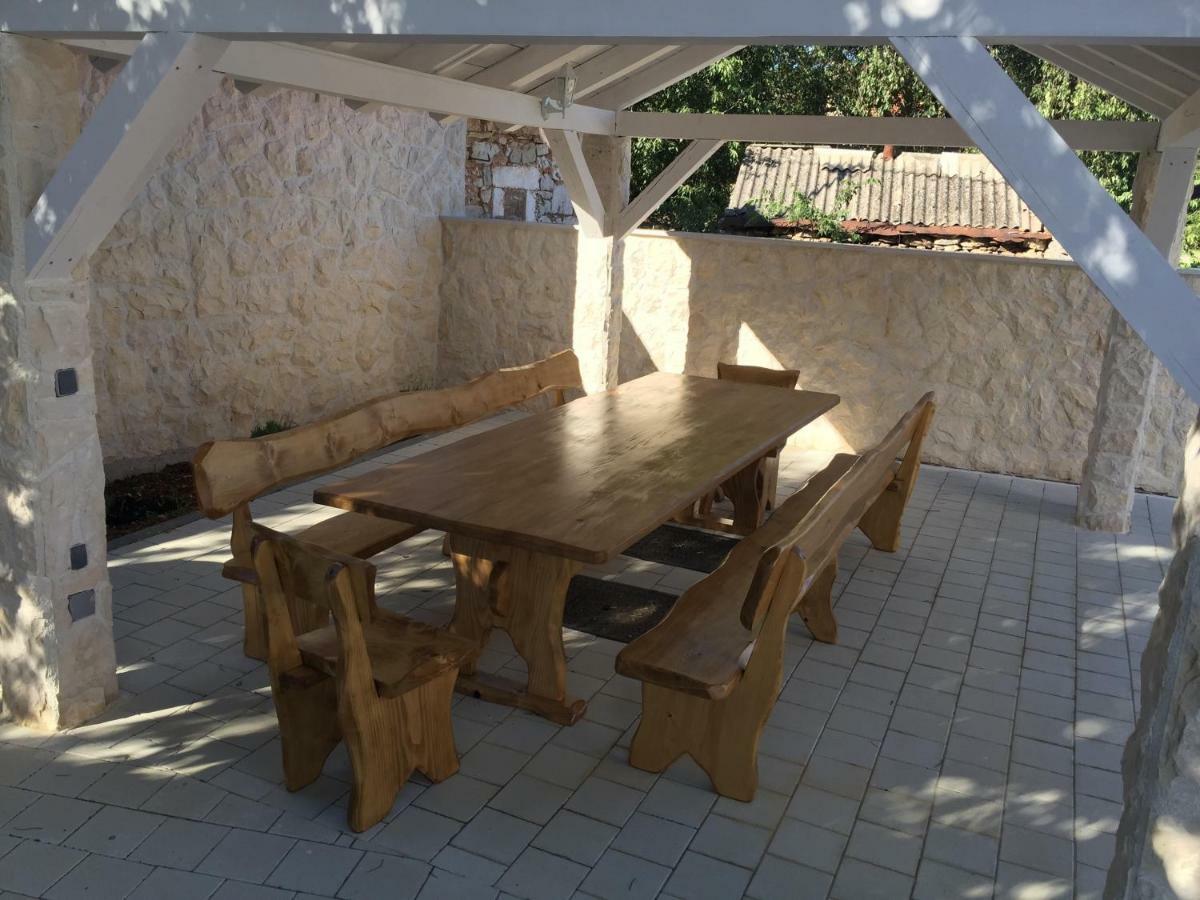 Apartmán Kuce Za Odmor Brkic Lozovac Exteriér fotografie