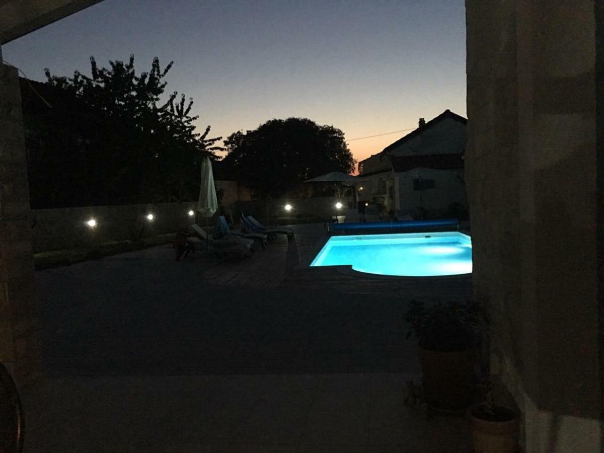 Apartmán Kuce Za Odmor Brkic Lozovac Exteriér fotografie