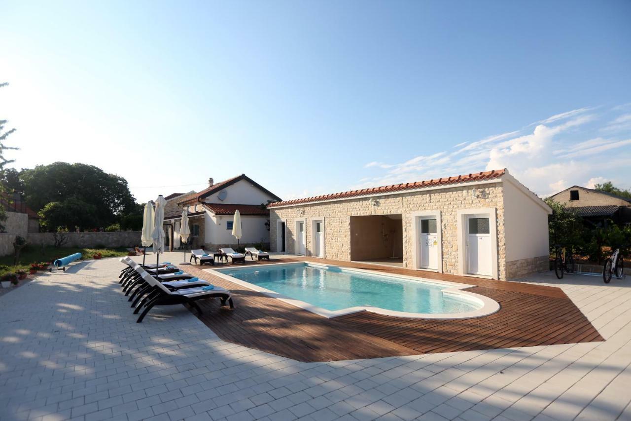 Apartmán Kuce Za Odmor Brkic Lozovac Exteriér fotografie